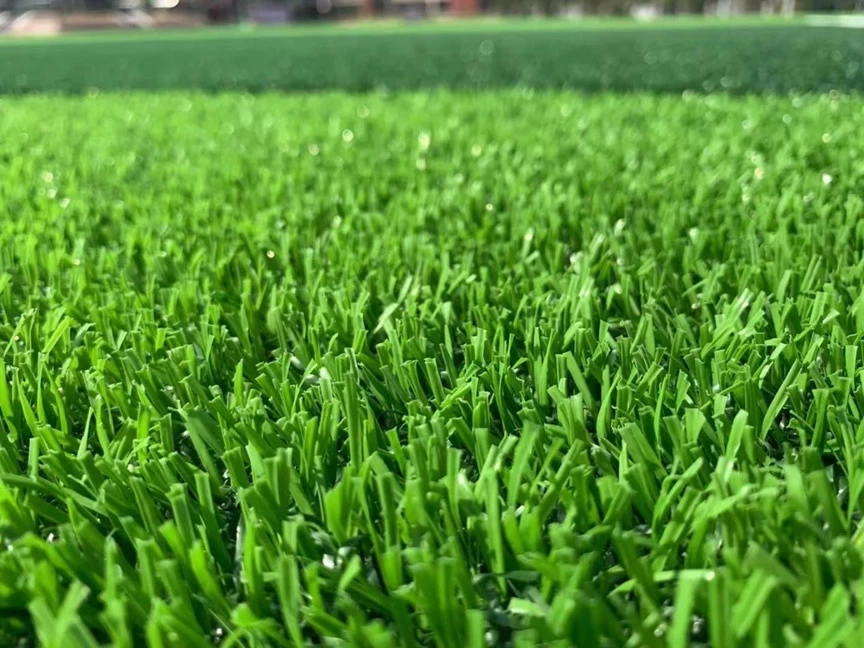 How To Choose The Height And Density Of The Artificial Turf For The Suitable Site?