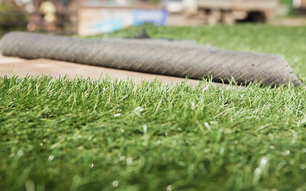 How do you join landscaping grass without tape?