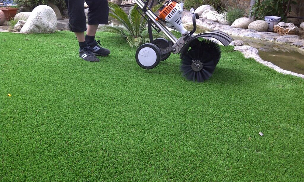 clean artificial turf