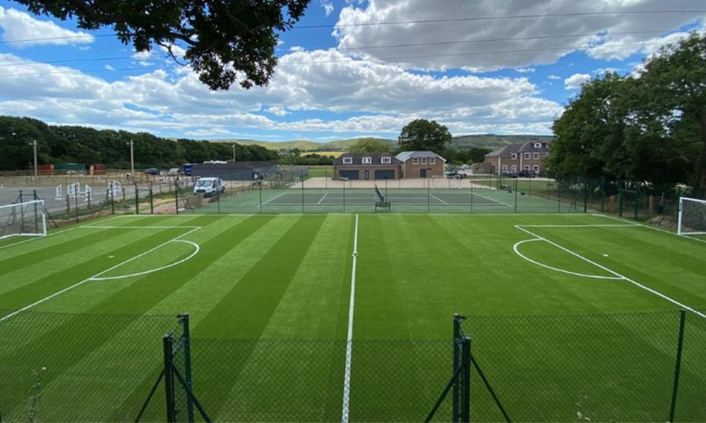 lifespan of artificial grass