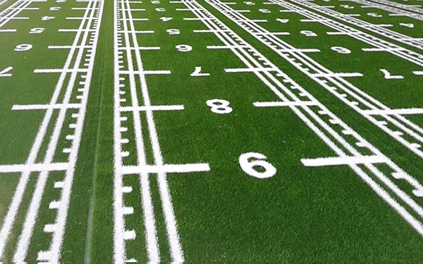 Artificial turf in gyms: a new choice for health and environmental protection