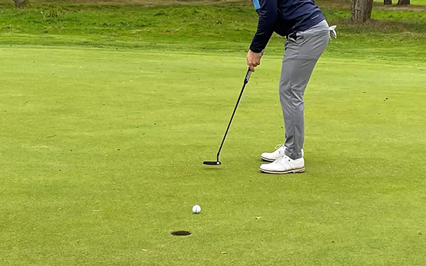 What is a Golf Putting Green? What are its advantages?