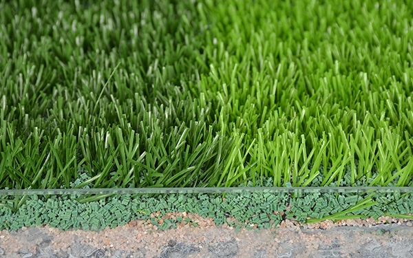 How to choose artificial grass？