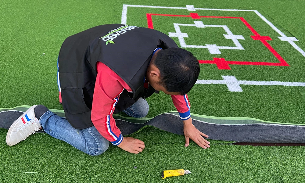 How long is the lifespan and length of gym turf?