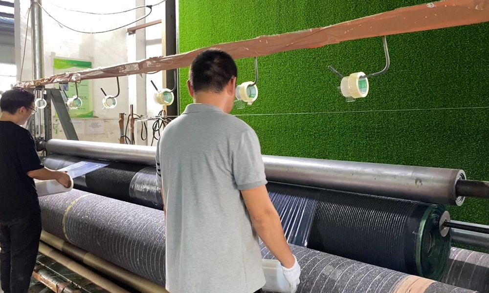 Landscape Turf : The Ideal Choice for A Green Backyard